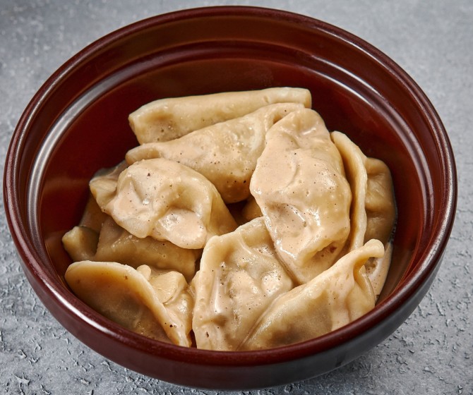 Пельмени из мраморной говядины с перечным соусом S